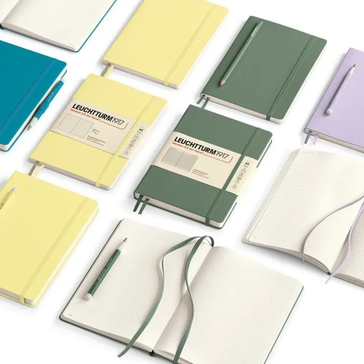 Anteckningsbok A5 Leuchtturm1917 olinjerad Olive