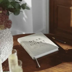 Gästbok linne beige