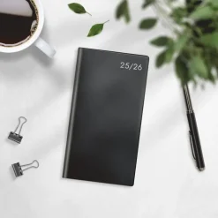 Kalender 2025-2026 Stora Studieåret Basic plast svart