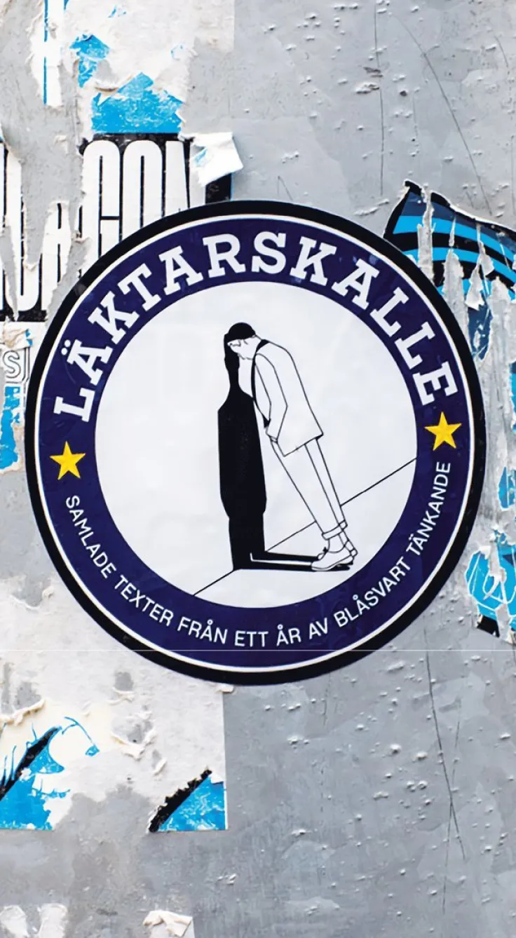 Läktarskalle : samlade texter från ett år av blåsvart tänkande