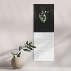 Väggkalender 2025 Illustrerad blomster